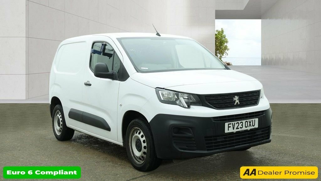 Peugeot Partner 1.5L Professional Premium White