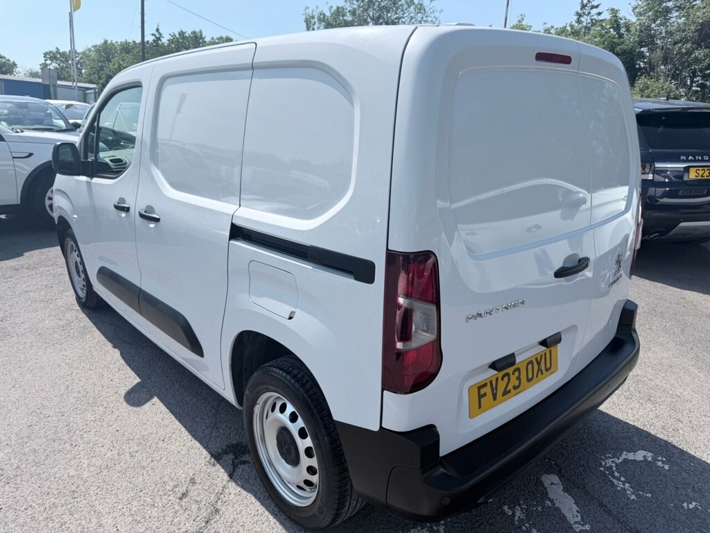 Peugeot Partner 1.5L Professional Premium FV23OXU White #6