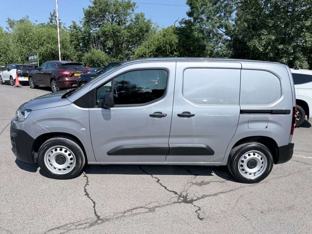 Citroen Berlingo 1.5L Enterprise Edition M CF23KGE Grey #4