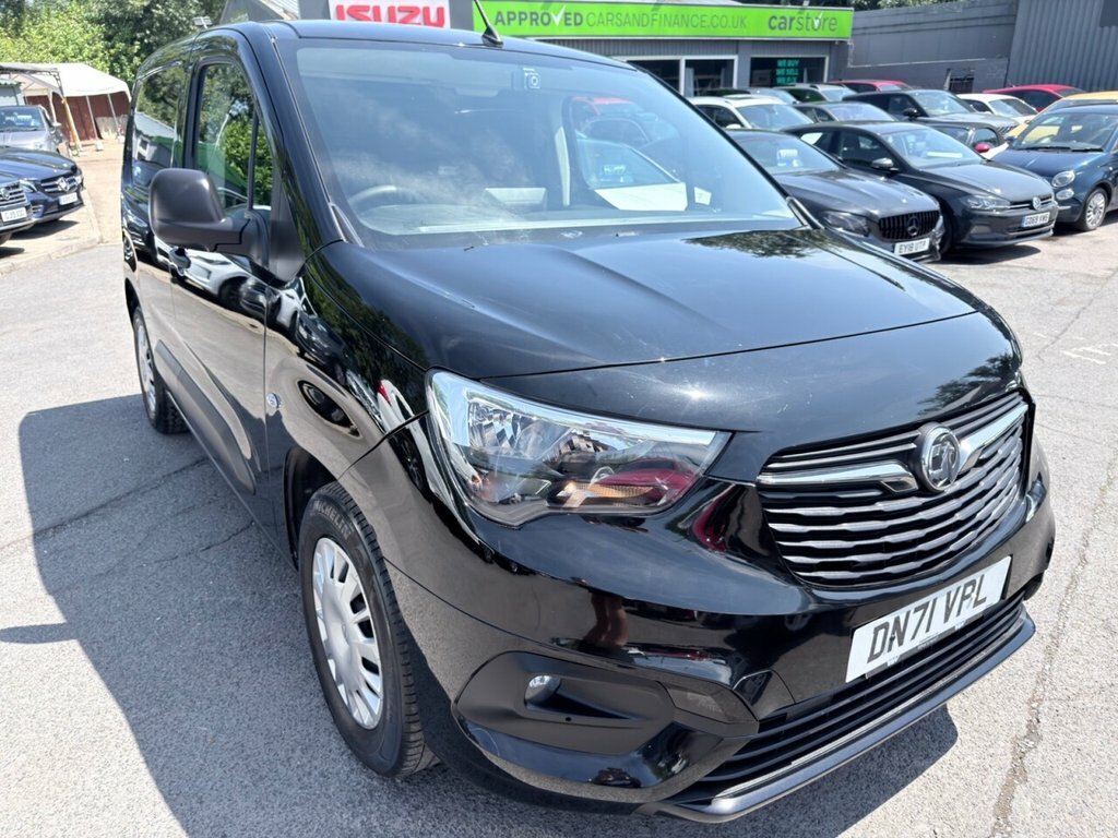 Vauxhall Combo-e Life Mpv Black