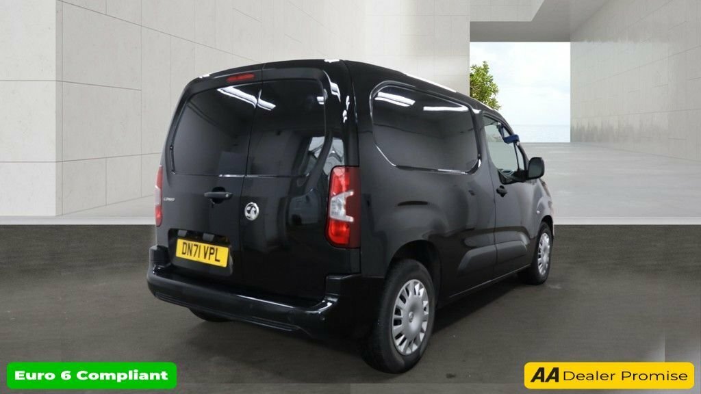 Vauxhall Combo-e Life Mpv Black #4
