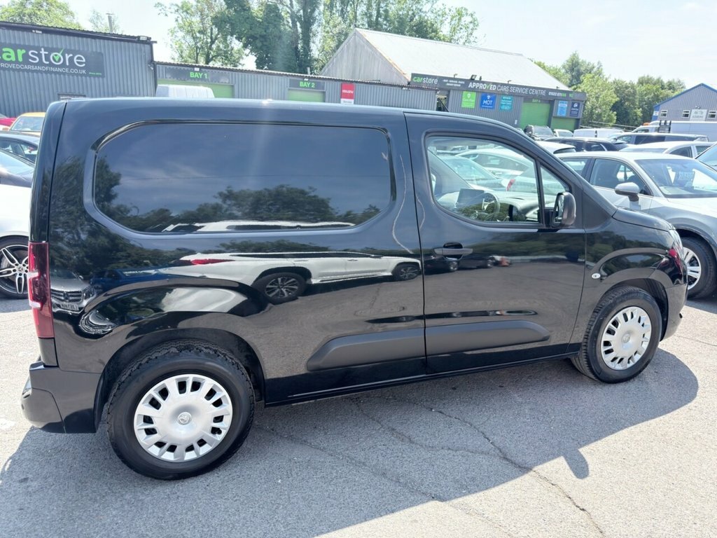 Vauxhall Combo-e Life 1.2 Turbo Elite Mpv Euro 6 Ss Grey #8