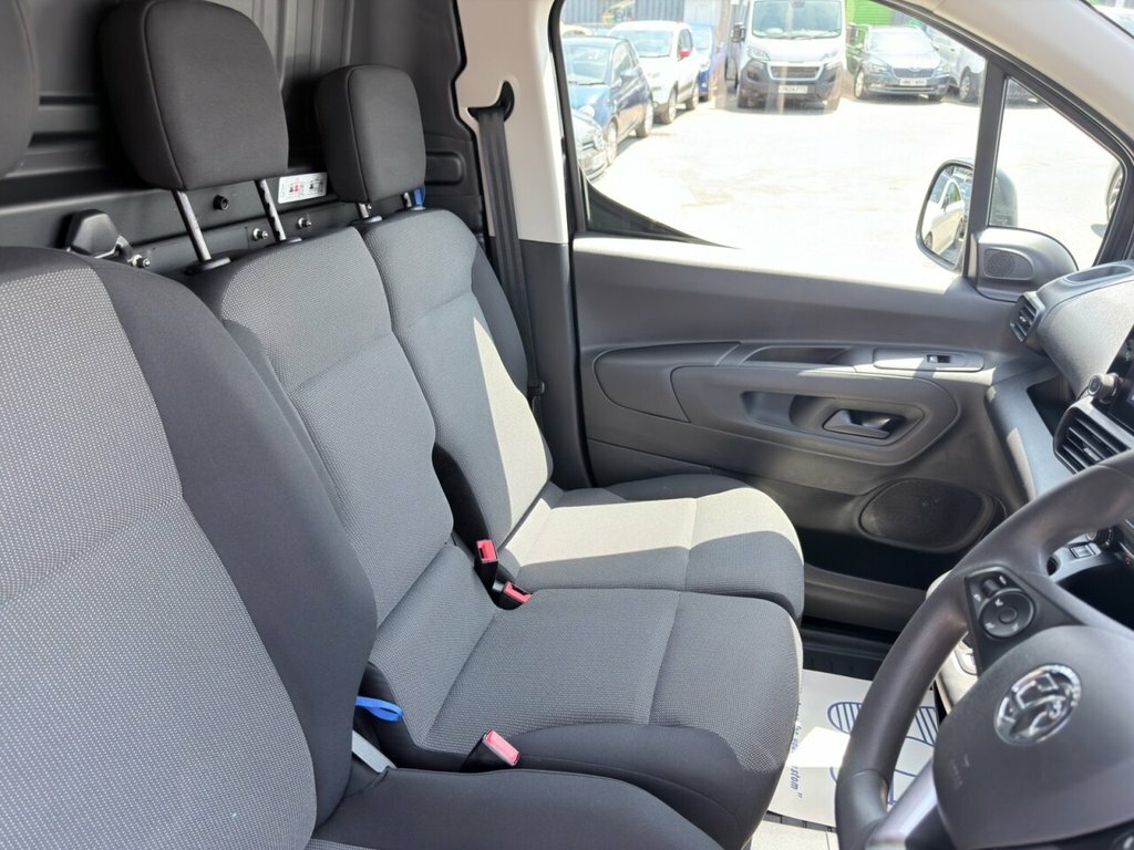 Vauxhall Combo-e Life 1.2 Turbo Elite Mpv Euro 6 Ss Grey #12