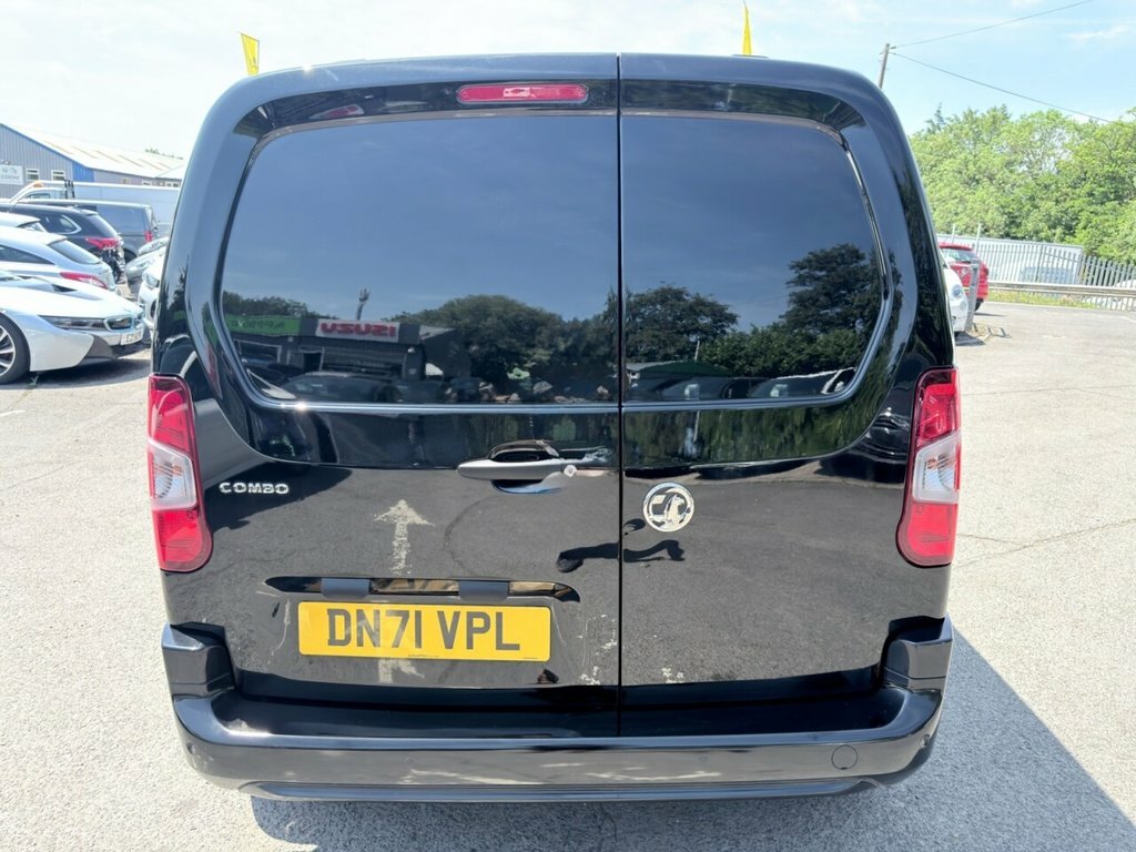Vauxhall Combo-e Life Mpv Black #6