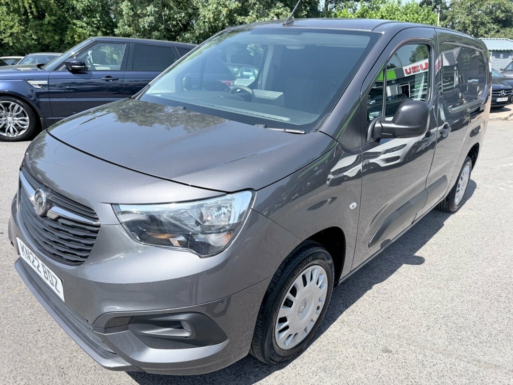 Vauxhall Combo 1.5L Sportive 6Dr Grey #4