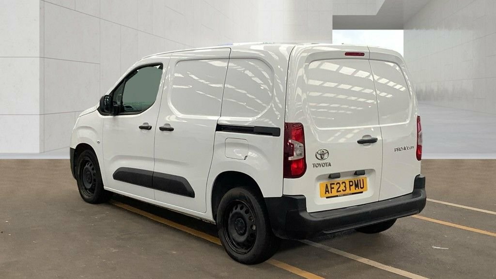 Toyota Proace City 1.5L Active White #3