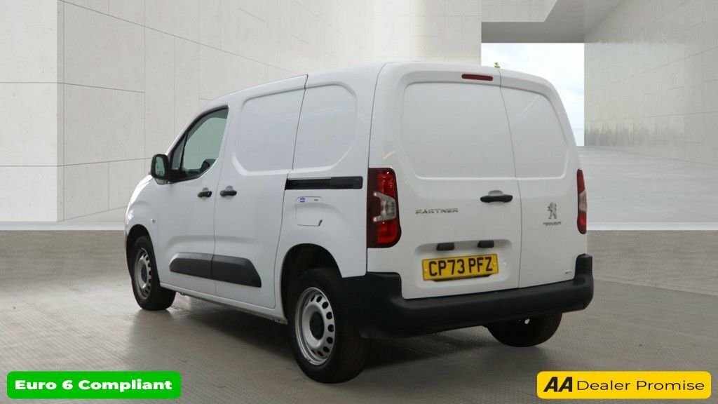 Peugeot Partner 1.5L Professional Premium White #3
