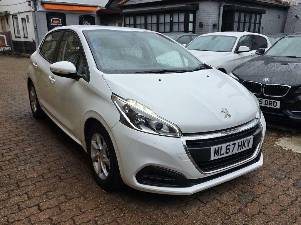 Peugeot 208 1.2 Puretech Active Euro 6 White