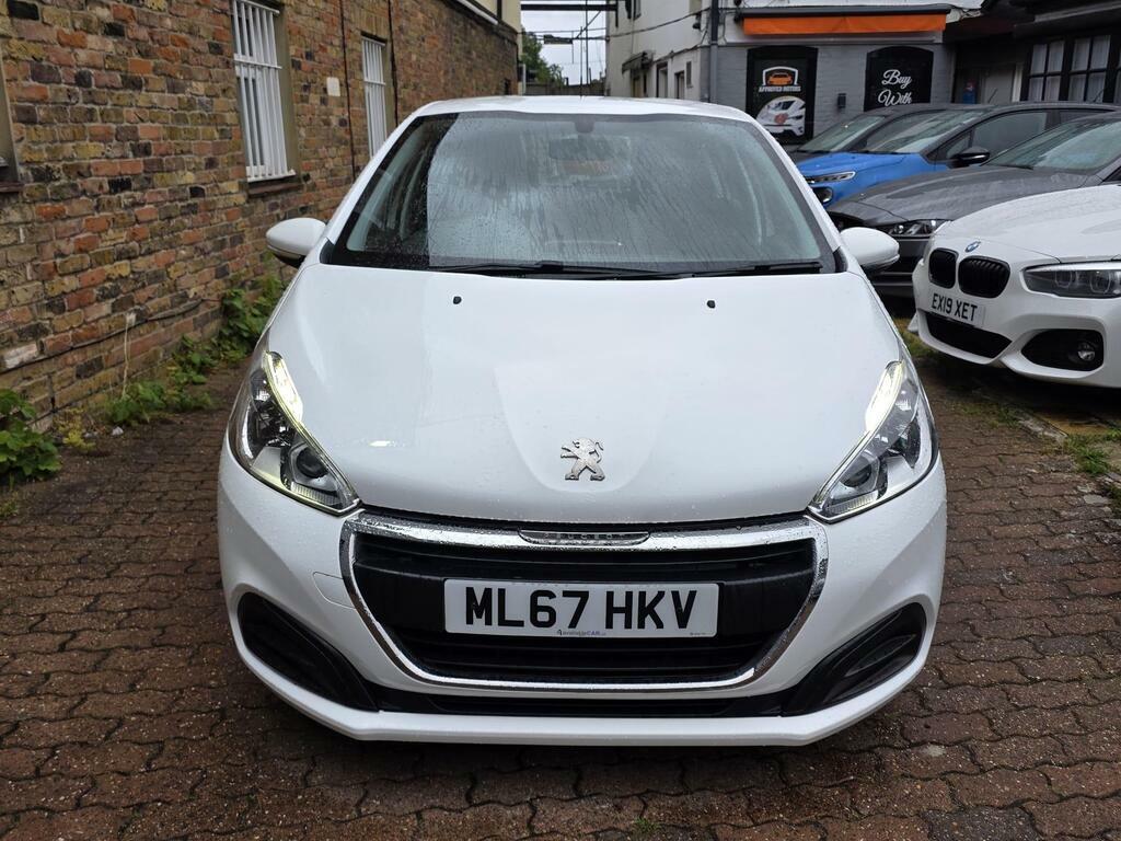 Peugeot 208 1.2 Puretech Active Euro 6 White #2