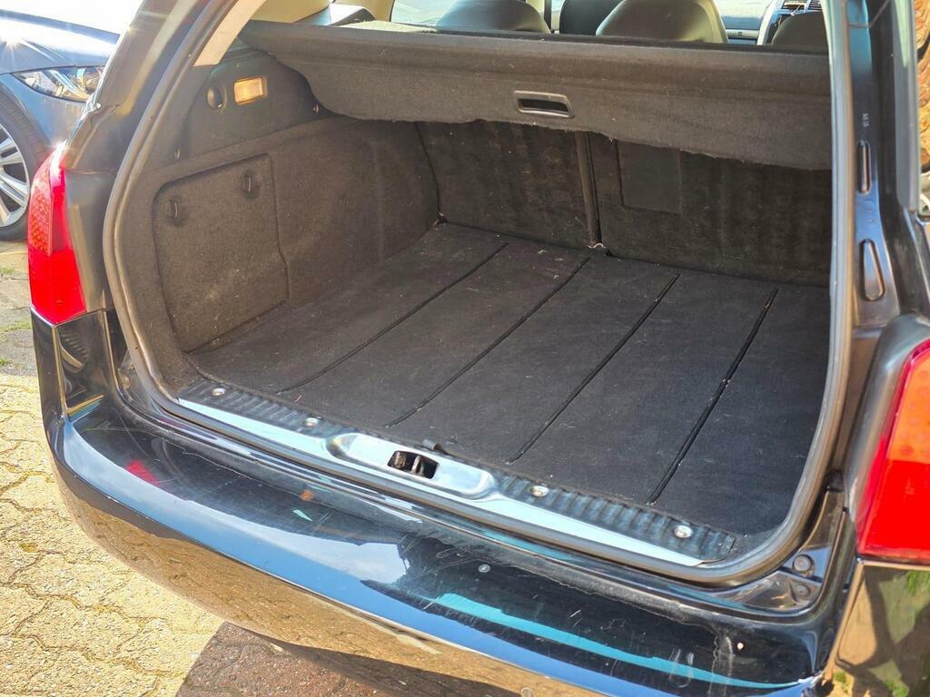 Peugeot 407 SW 2.0 Sr Sw Hdi Silver #49