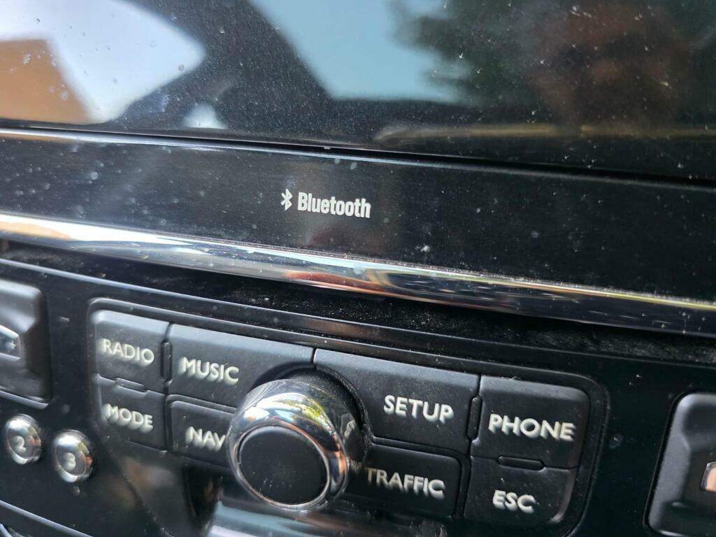 Peugeot 407 SW 2.0 Sr Sw Hdi Silver #25