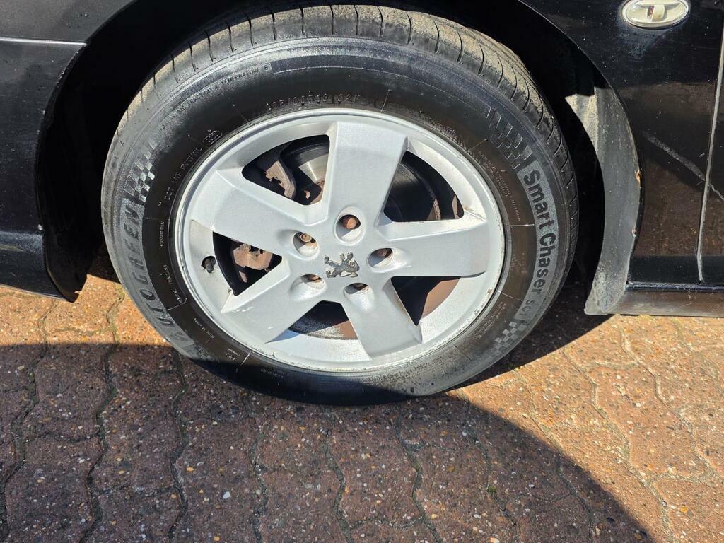 Peugeot 407 SW 2.0 Sr Sw Hdi Silver #37