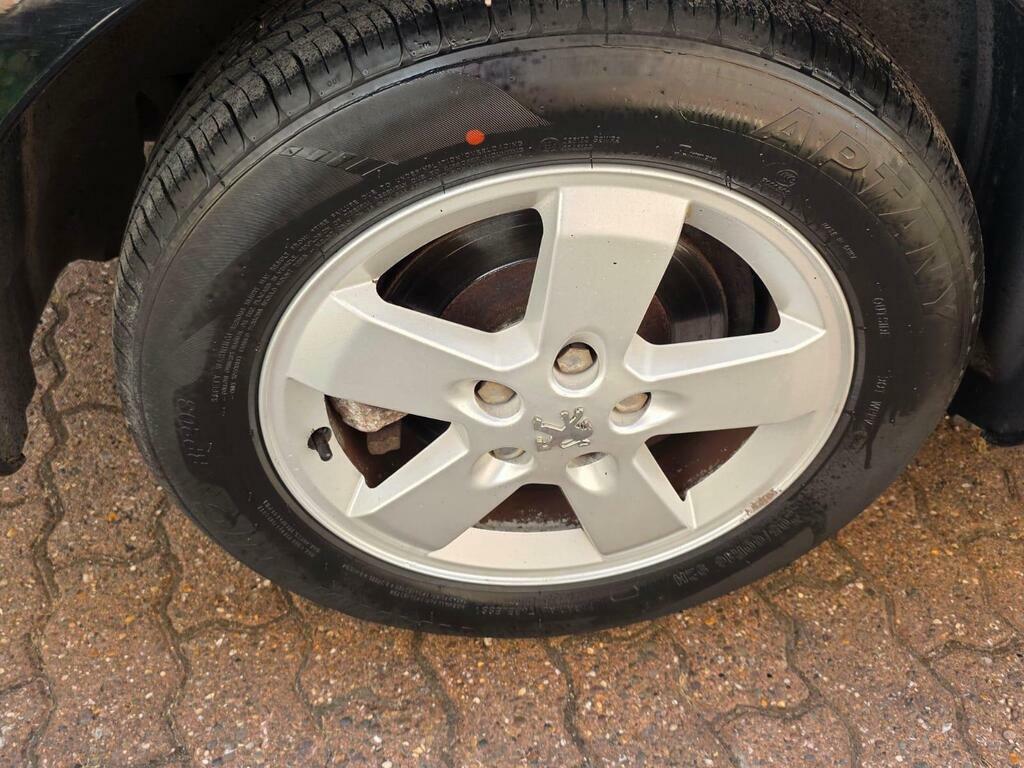 Peugeot 407 SW 2.0 Sr Sw Hdi Silver #35