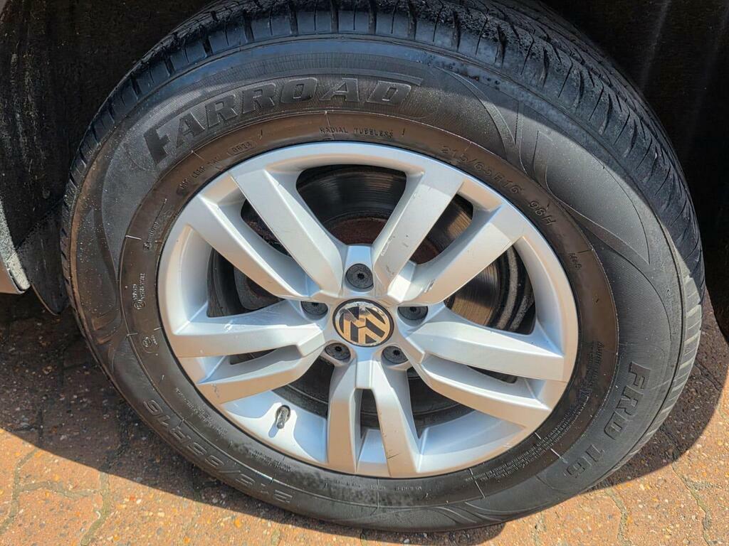 Volkswagen Tiguan Blue #33