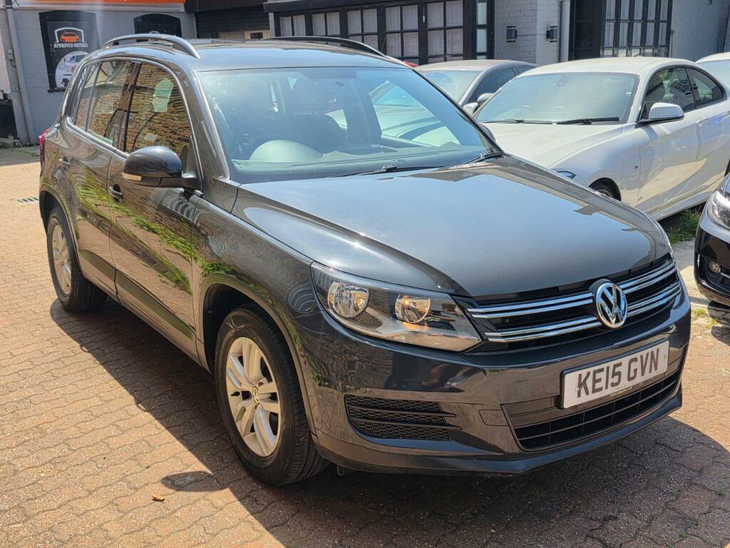 Volkswagen Tiguan Blue #1