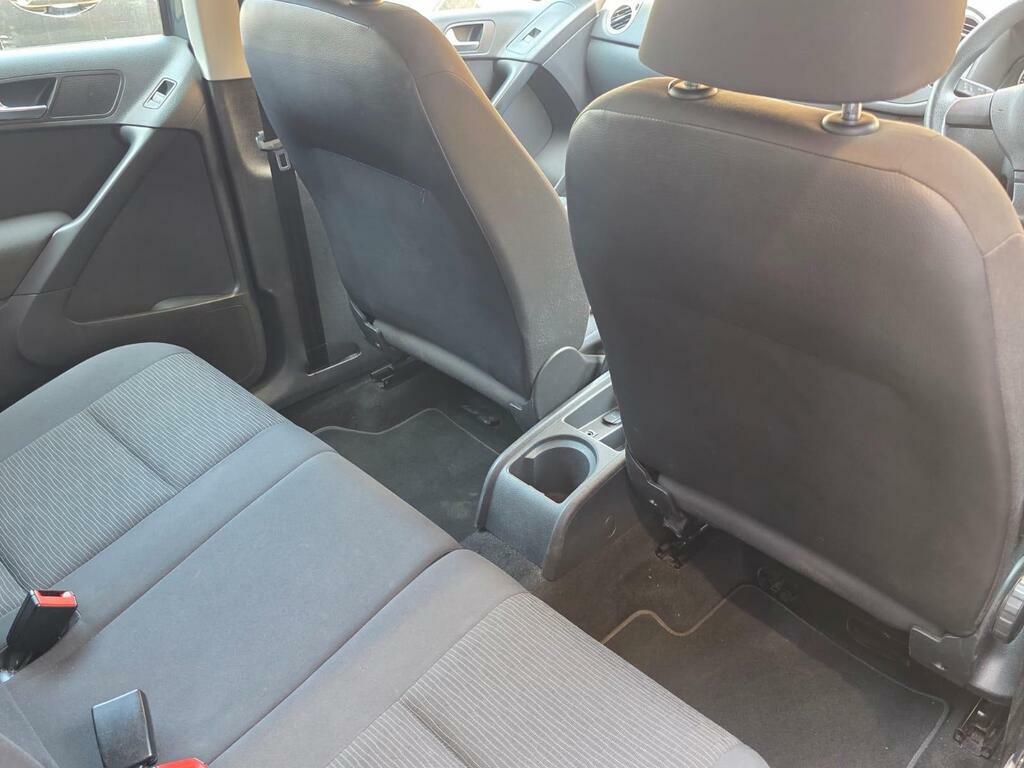 Volkswagen Tiguan Blue #17