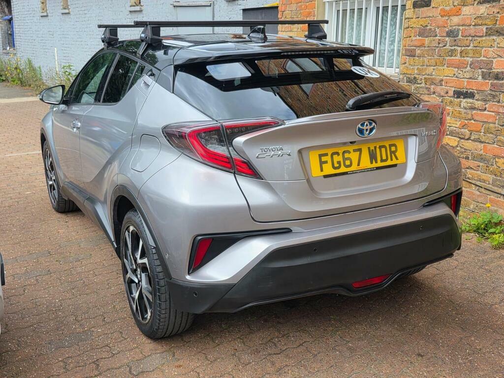 Toyota C-Hr 1.8 Vvt-h Dynamic Cvt Euro 6 S S Silver #5