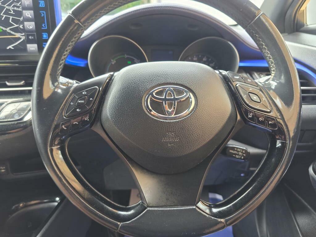 Toyota C-Hr C-hr Dynamic Hev Cvt White #52