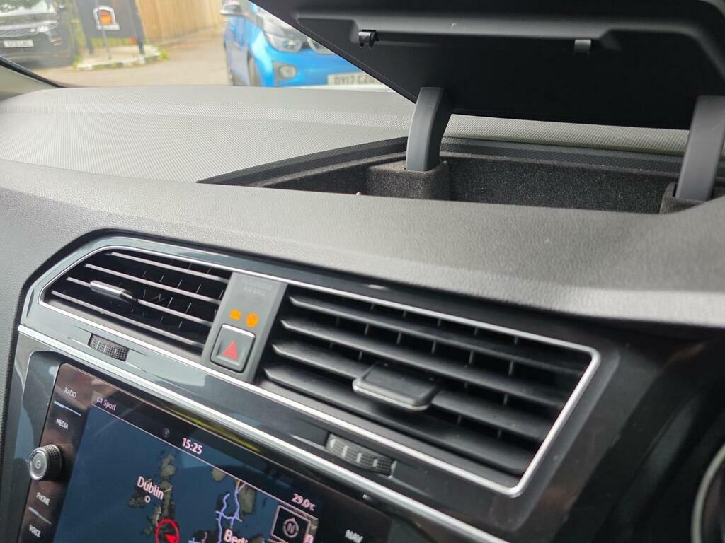 Volkswagen Tiguan S Grey #78