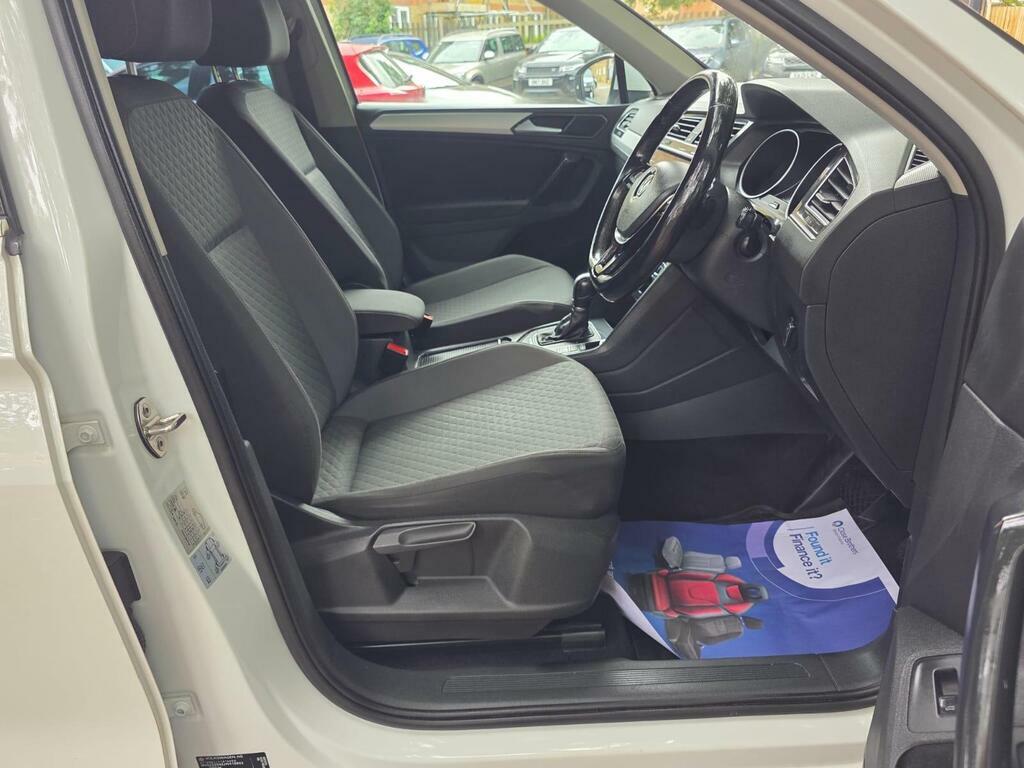 Volkswagen Tiguan S Grey #11