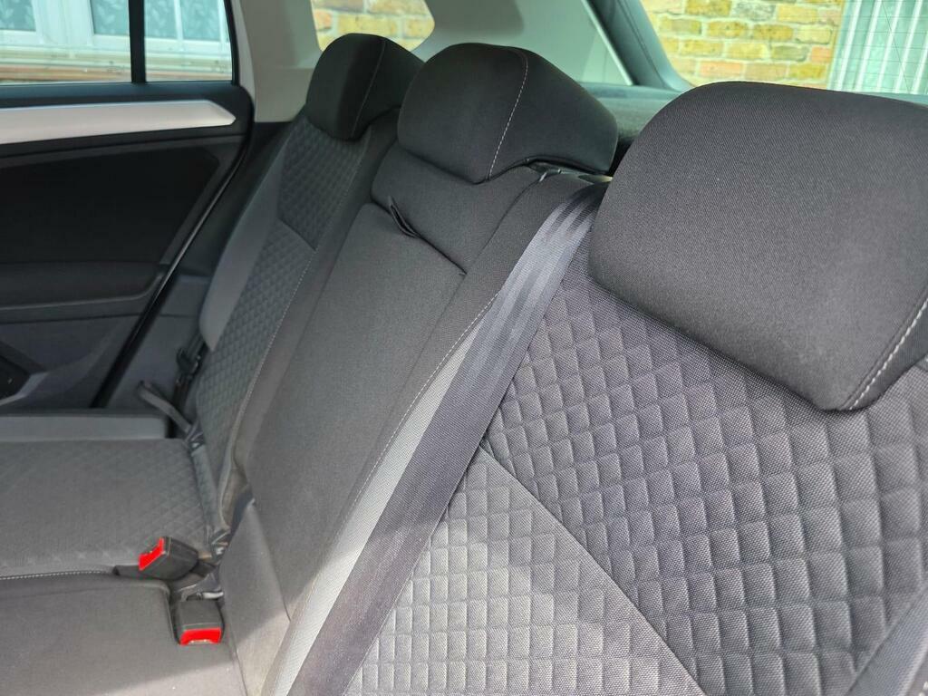 Volkswagen Tiguan S Grey #17