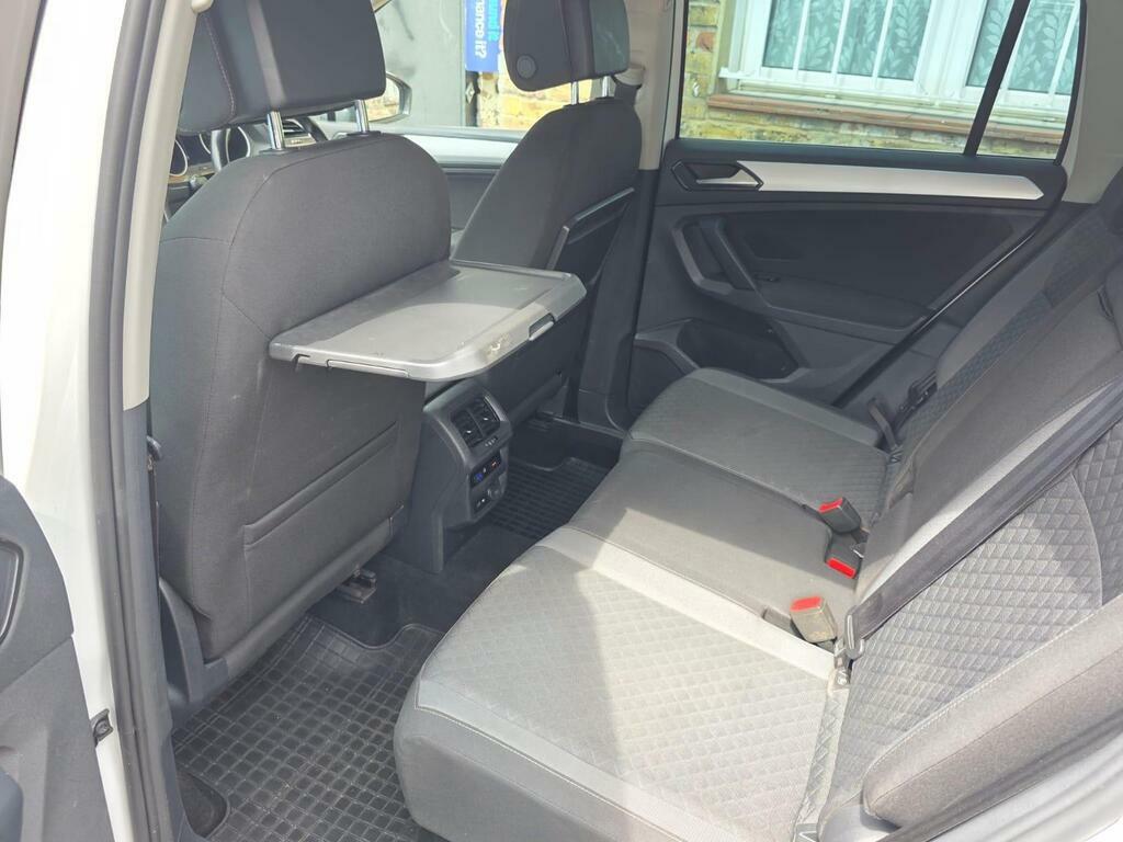 Volkswagen Tiguan S Grey #16