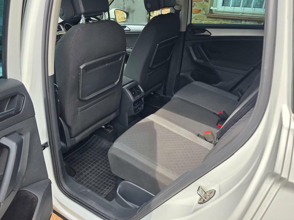 Volkswagen Tiguan S Grey #15