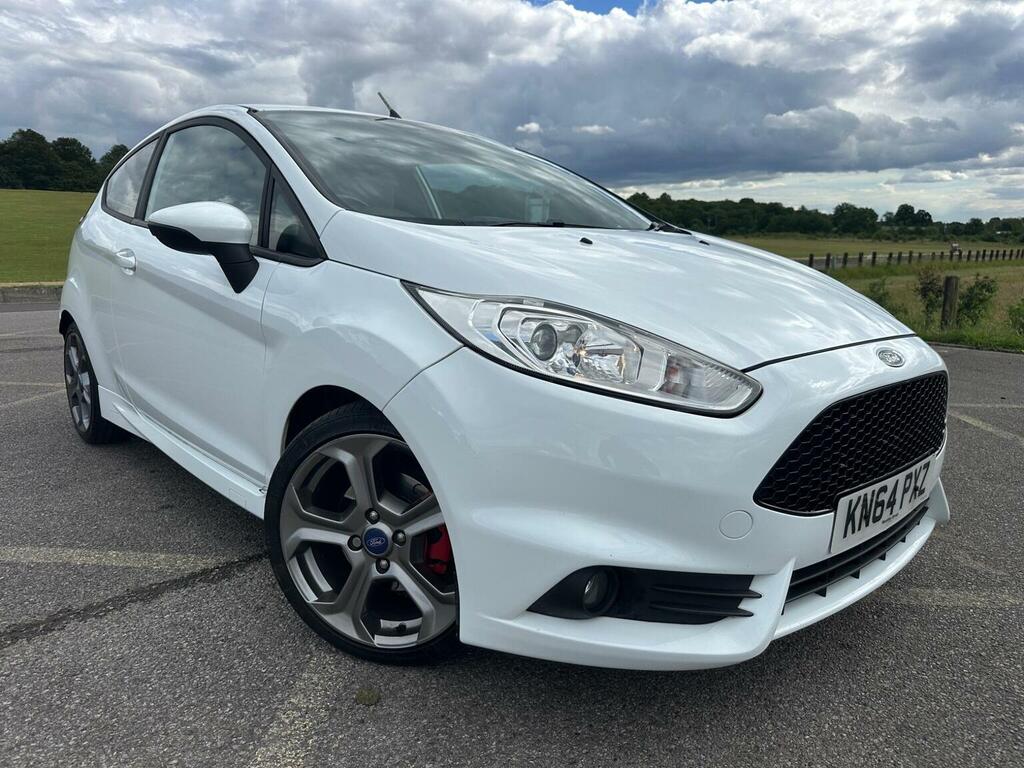 Ford Fiesta 1.6T Ecoboost St-1 Euro 5 White
