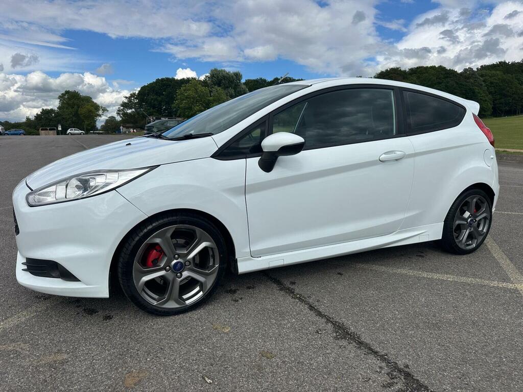 Ford Fiesta 1.6T Ecoboost St-1 Euro 5 White #6