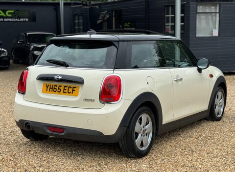 Mini Hatch 1.5 Cooper YH65ECF White #4