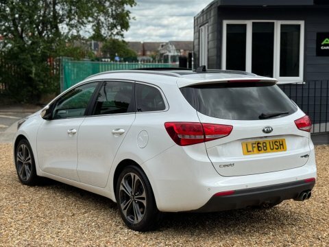 Kia Ceed 1L Gt-line S Red #8