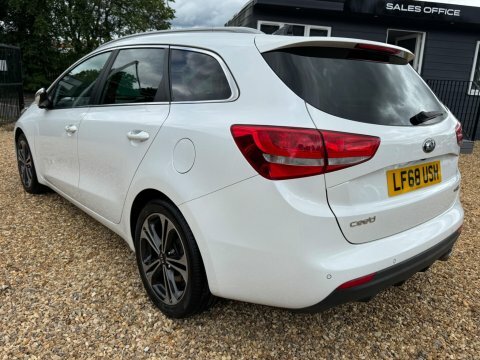 Kia Ceed 1L Gt-line S Red #38