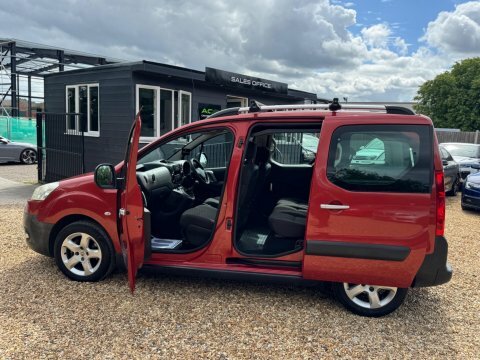 Peugeot Partner Tepee 1.6L Tepee S Blue #22