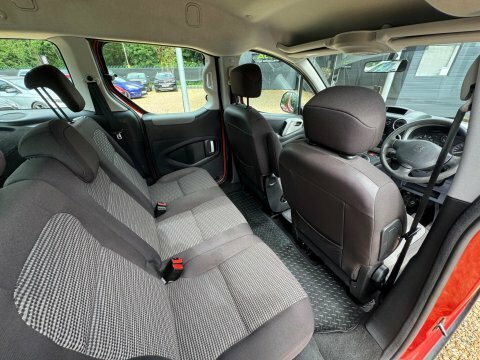 Peugeot Partner Tepee 1.6L Tepee S Blue #19