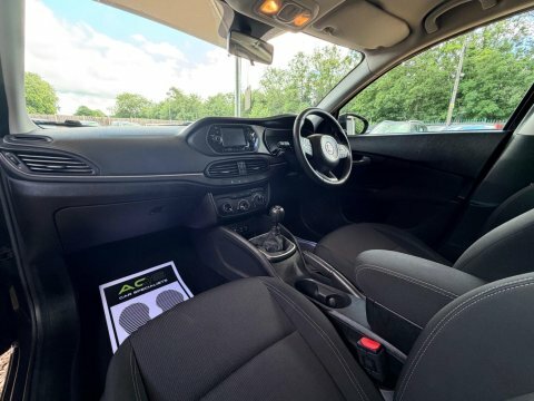 Fiat Tipo Easy Plus White #13