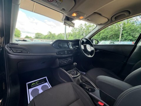 Fiat Tipo Easy Plus White #12