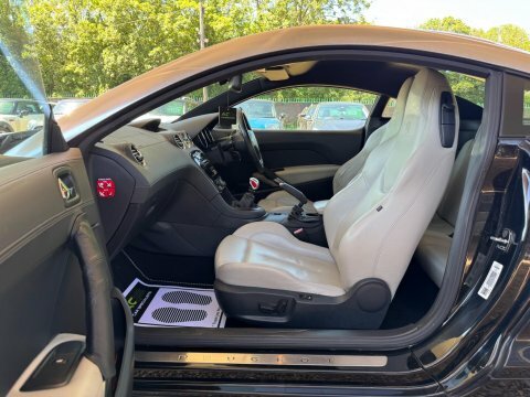 Peugeot RCZ Coupe Black #18