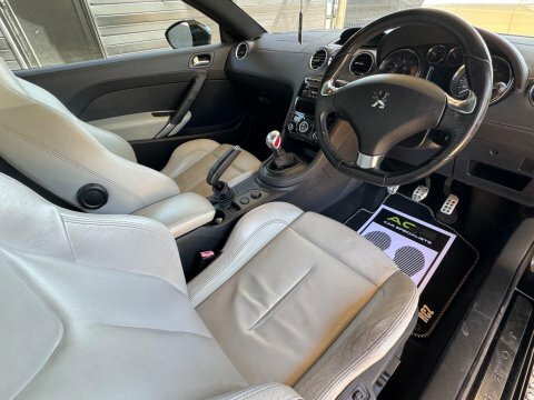 Peugeot RCZ Coupe Black #13