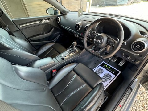 Audi RS3 2018 2.5 Tfsi Saloon S Tronic Quattro E Black #21