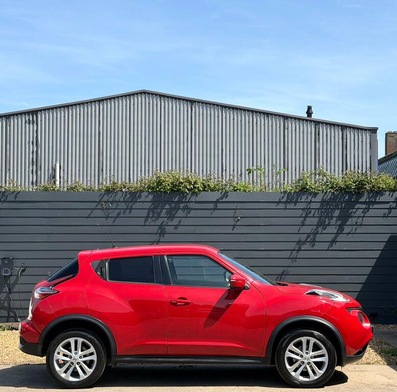 Nissan Juke 1.2 Dig-t Acenta Premium 6Spd Euro 5 Ss EK15CUU Red #4