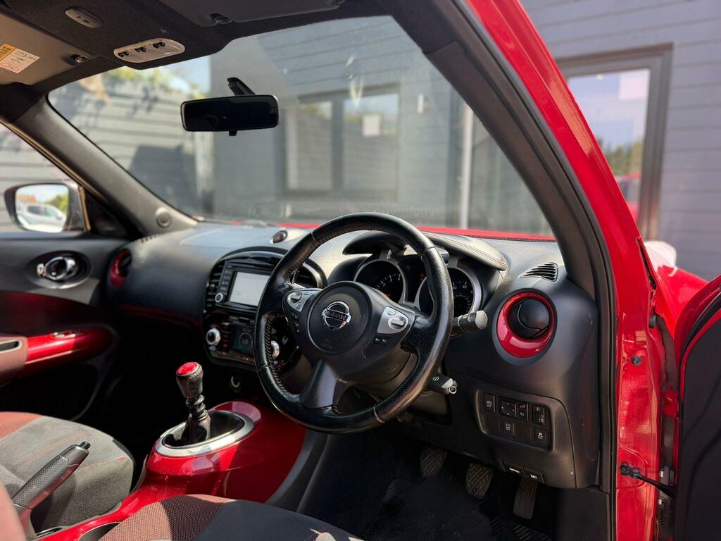 Nissan Juke 1.2 Dig-t Acenta Premium 6Spd Euro 5 Ss EK15CUU Red #2