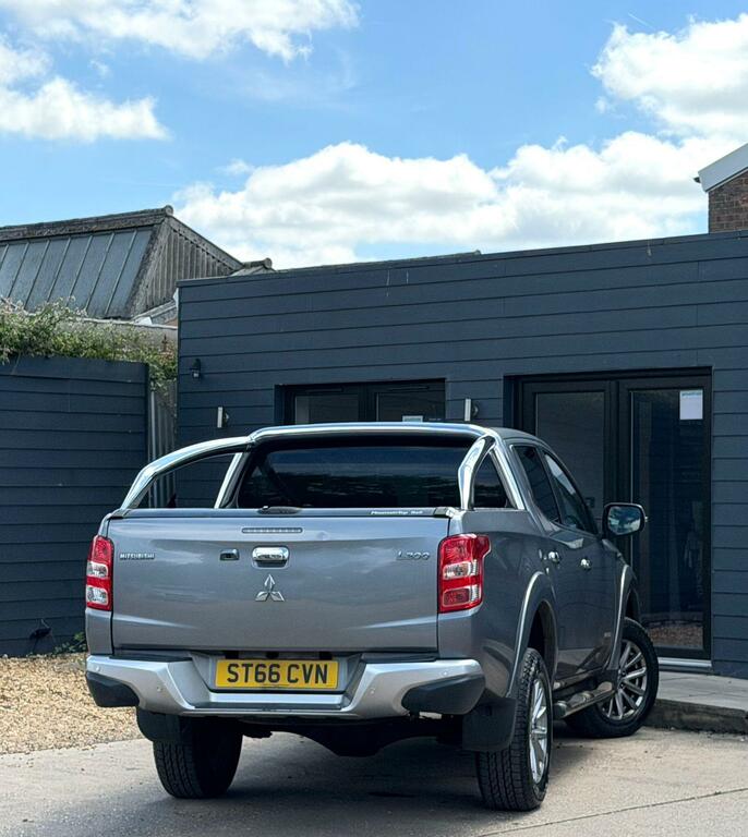 Mitsubishi L200 2.4 Di-d Dc Warrior 4Wd Euro 5 ST66CVN Grey #3