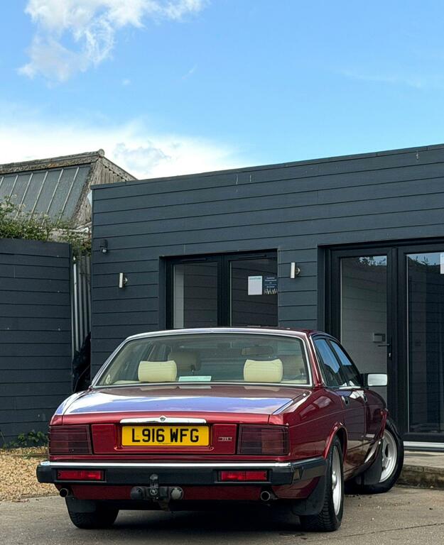 Jaguar XJ Xj6 #2