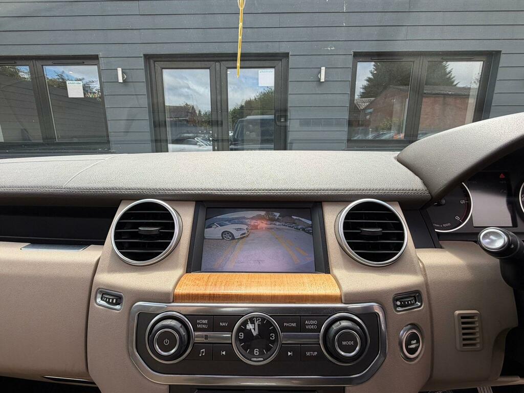 Land Rover Discovery 4 Silver #27