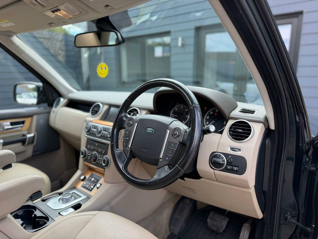 Land Rover Discovery 4 Silver #15