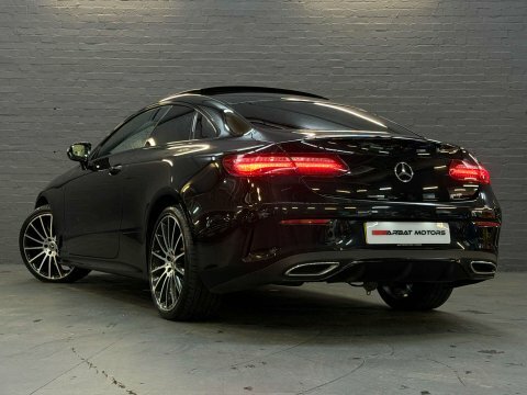Mercedes-Benz E Class 2.0 E 220 KGZ4298 Black #3
