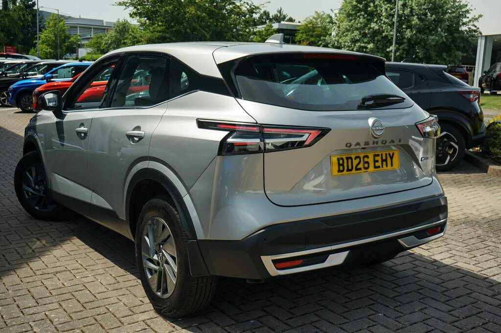 Nissan Qashqai 1.5 E-power 205 Acenta Premium Silver #3