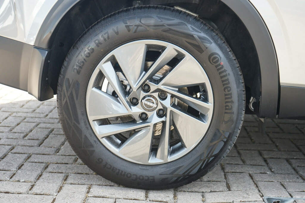 Nissan Qashqai 1.5 E-power 205 Acenta Premium Silver #5
