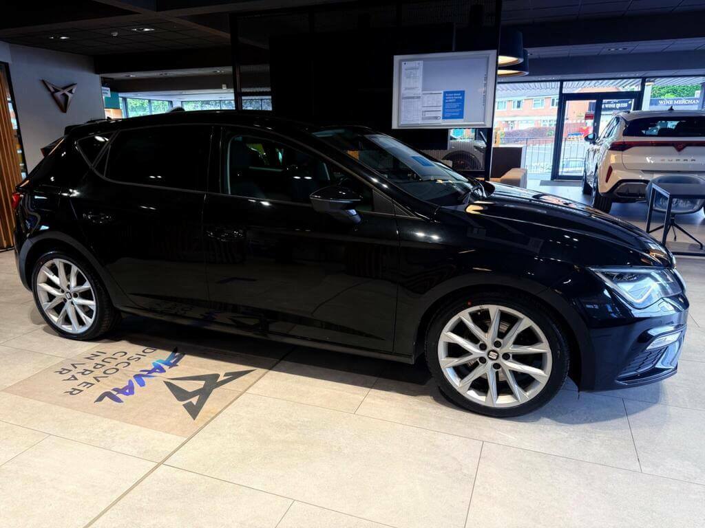 Seat Leon 2.0 Tdi 150 Fr Sport Ez Black #4