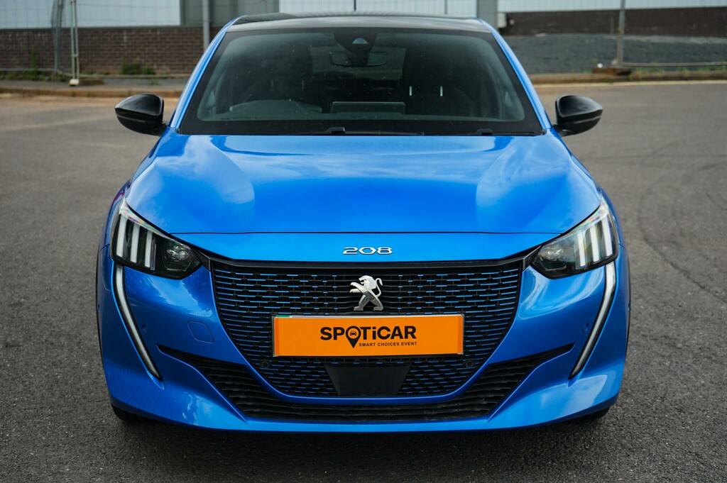 Peugeot e-208 100Kw Gt Premium 50Kwh GJ22CVB Blue #3